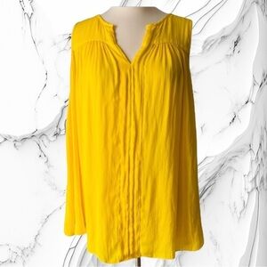 Lane Bryant sleeveless top size 16